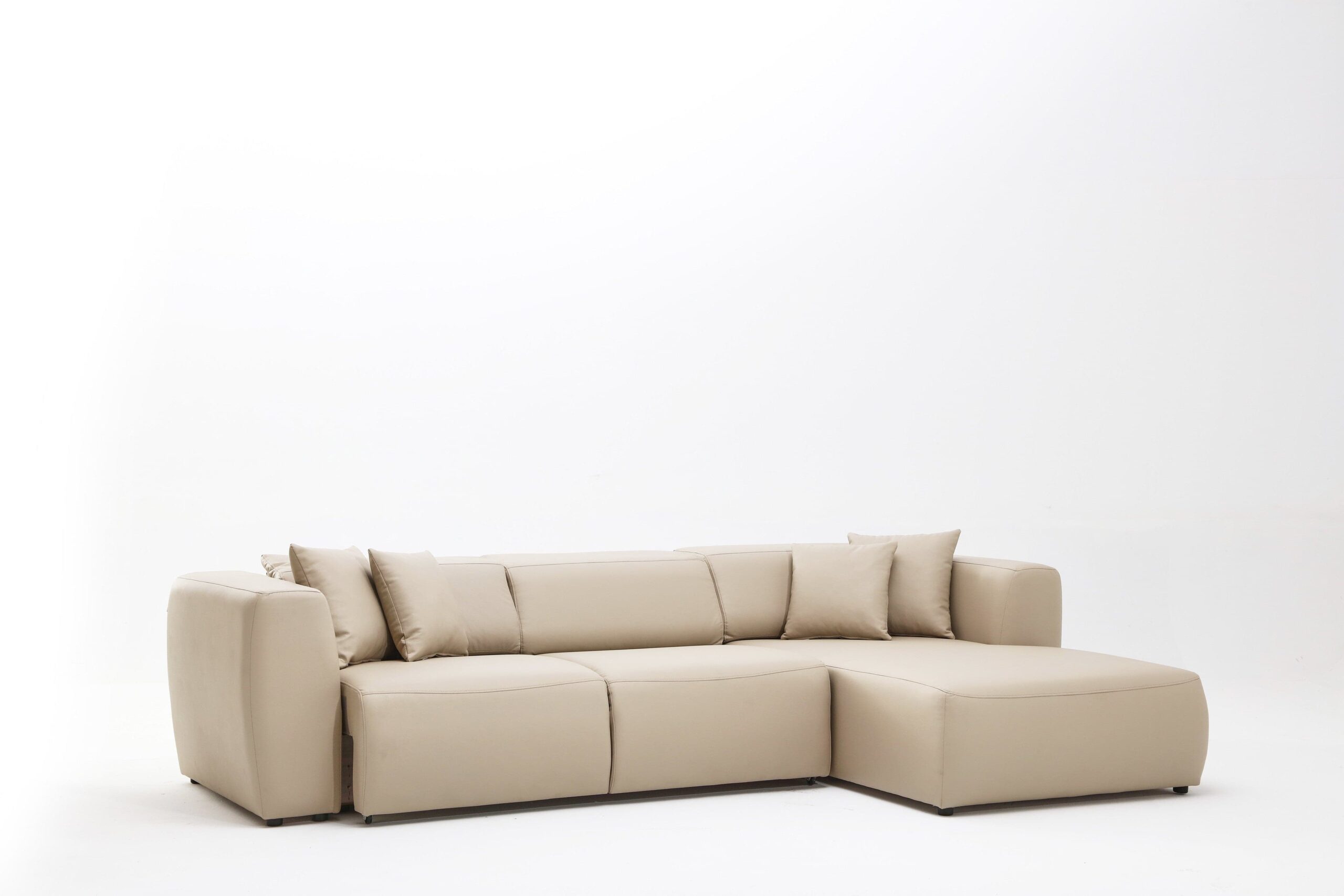 PICASSO_20SECTIONAL-SANTA_20GLORY_20CREAM-PU_20_286_29-4K-1